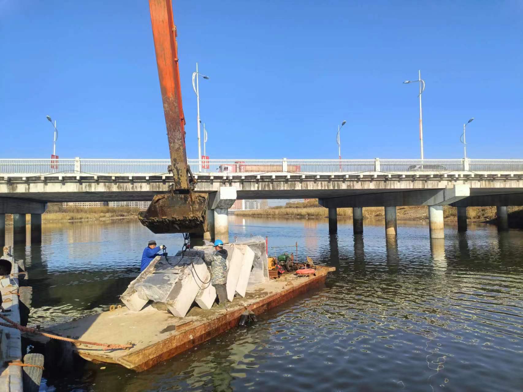綏化市水下沉管安裝回填